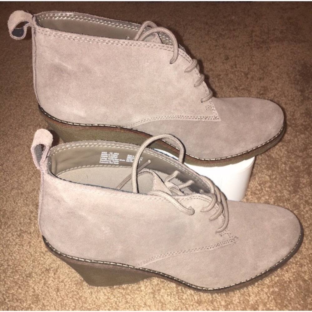 SONOMA Goods for Life Suede Ankle Boots Size 10